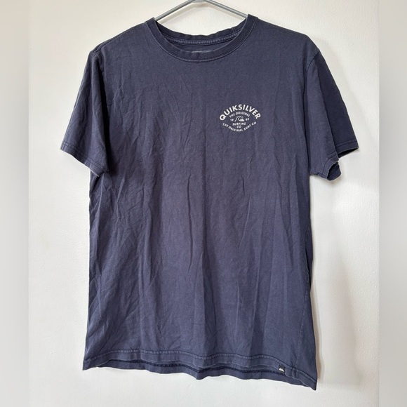 🎉4/30$🎉 Quiksilver Men's Navy T-Shirt☑️ - Picture 1 of 4